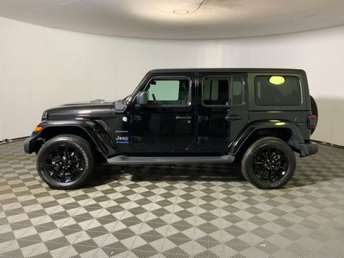 Used 2022 Jeep Wrangler Unlimited Sahara 4xe w/ Cold Weather Group image 8