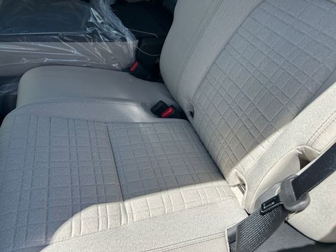 New 2026 Honda HR-V LX image 20