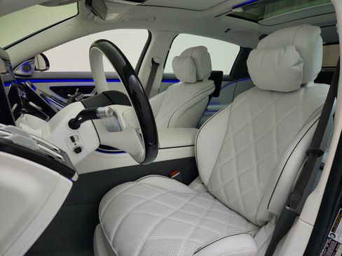 New 2026 Mercedes-Benz Maybach S 680 4MATIC image 10