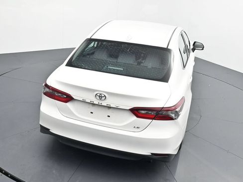 Used 2024 Toyota Camry LE FWD image 14