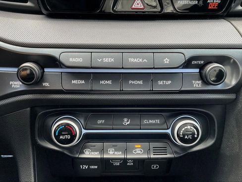 Used 2020 Hyundai Veloster N w/ Performance Package image 10