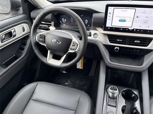 New 2026 Ford Explorer Active w/ Active Comfort Package image 14