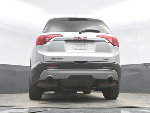 Used 2018 GMC Acadia SLE AWD/4WD image 32