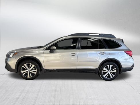 Used 2019 Subaru Outback 3.6R Limited w/ Protection Package #1 image 4