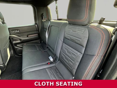 Certified 2025 Nissan Frontier PRO-4X AWD/4WD image 21