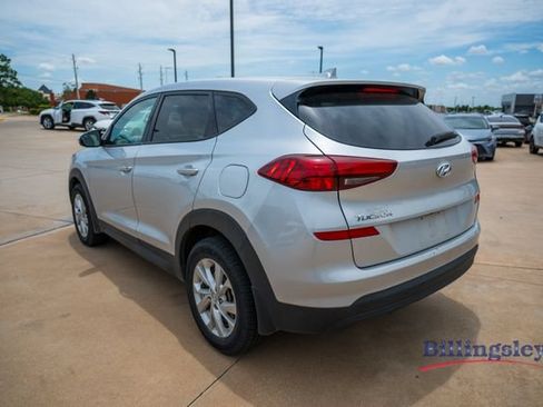 Used 2019 Hyundai Tucson SE FWD image 3