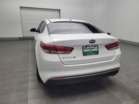 Used 2018 Kia Optima LX w/ Convenience Package image 6