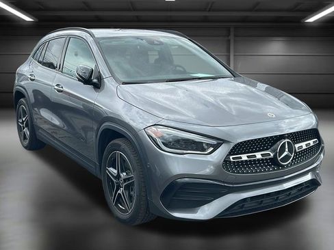 Used 2022 Mercedes-Benz GLA 250 4MATIC image 21