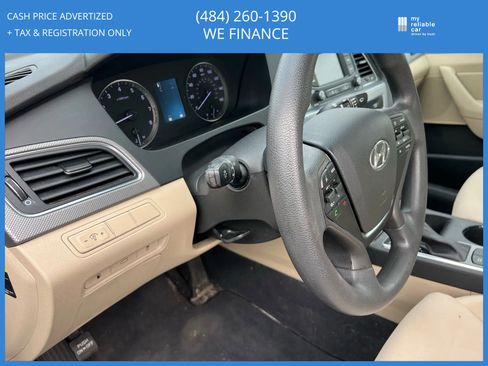 Used 2015 Hyundai Sonata SE w/ Option Group 09 image 18