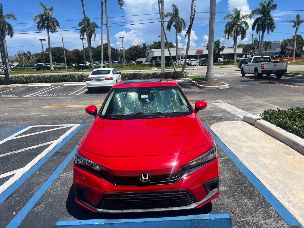 Used 2022 Honda Civic EX image 2