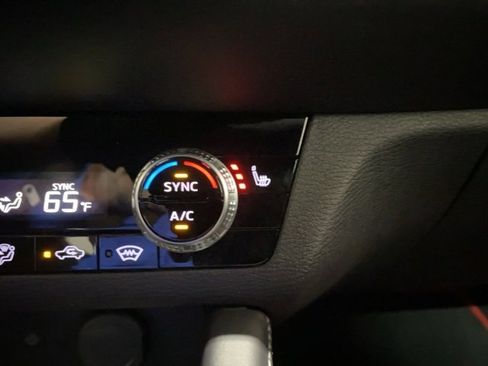 Used 2024 Mitsubishi Outlander Ralliart image 56