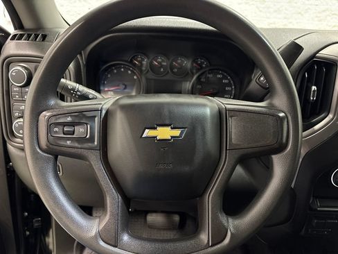Used 2020 Chevrolet Silverado 1500 Custom w/ Custom Value Package AWD/4WD image 22