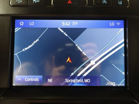 Used 2020 Ford F150 Lariat AWD/4WD image 13