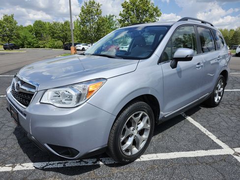 Used 2016 Subaru Forester 2.5i Touring w/ Eyesight & Navigation System AWD/4WD image 12