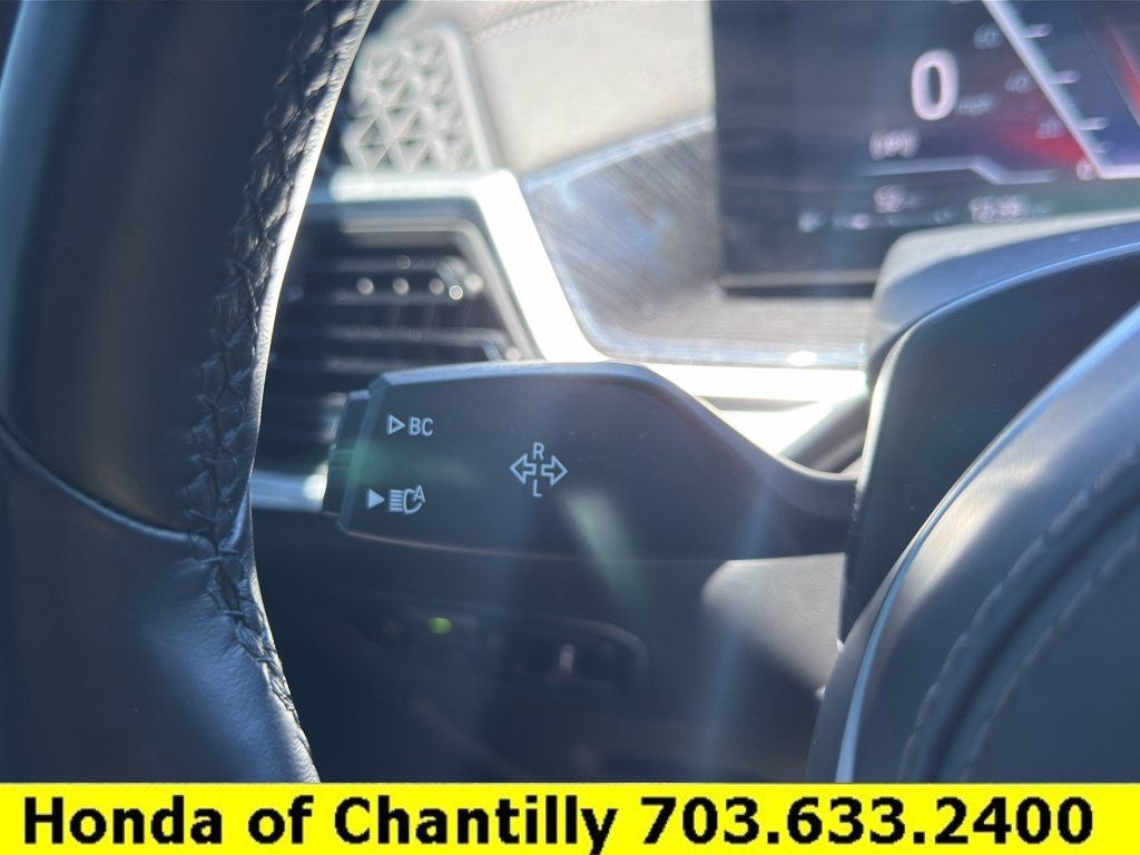 Used 2023 BMW X7 xDrive40i w/ M Sport Package AWD/4WD image 10