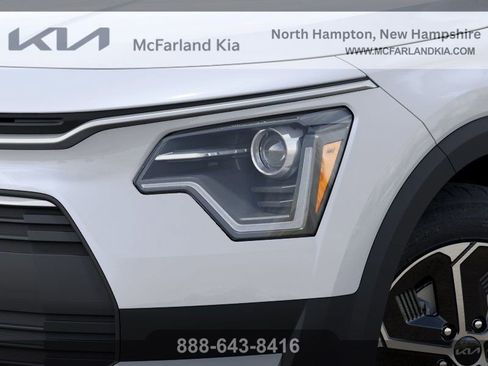 New 2026 Kia Niro LX image 12