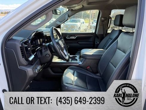 Used 2023 GMC Sierra 1500 SLT w/ SLT Convenience Package AWD/4WD image 15