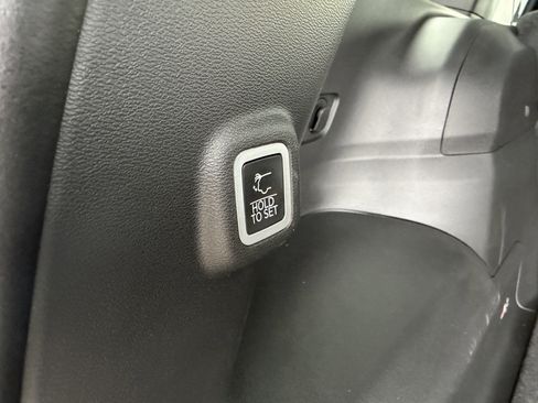 New 2026 Jeep Cherokee Limited image 14