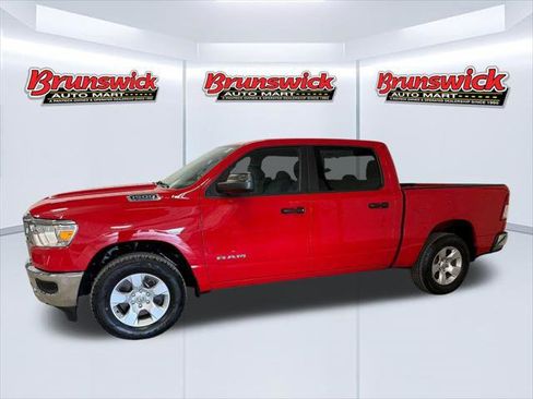 Certified 2024 RAM 1500 Big Horn AWD/4WD image 2