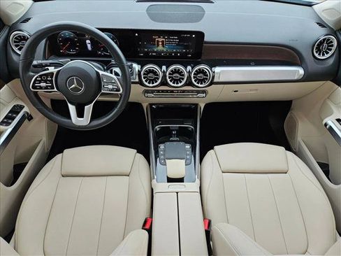 Certified 2023 Mercedes-Benz GLB 250 image 18