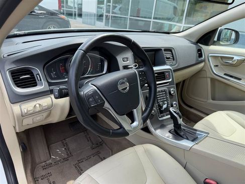 Used 2015 Volvo V60 T5 Premier FWD image 45