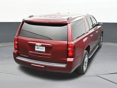 Used 2016 Chevrolet Suburban LTZ image 65