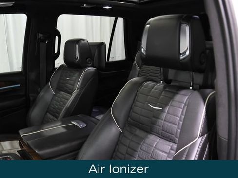 Used 2021 Cadillac Escalade Sport Platinum w/ LPO, ONYX Package AWD/4WD image 12