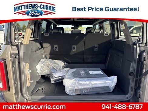 New 2025 Ford Bronco Badlands image 13