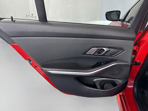 Used 2019 BMW 330i 330i w/ Convenience Package image 26