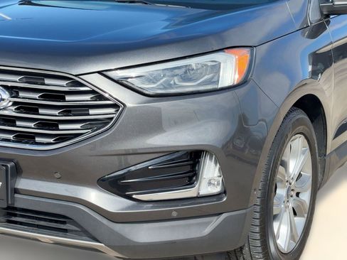 Used 2019 Ford Edge Titanium w/ Equipment Group 301A image 11