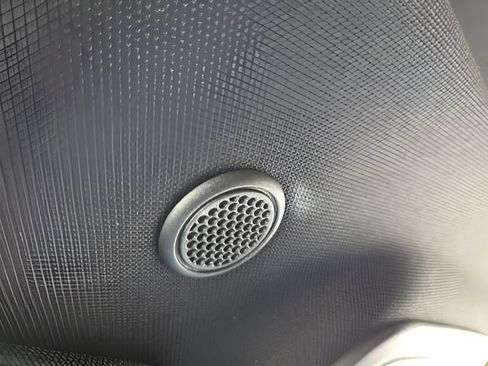 Used 2025 Ford Explorer ST image 39