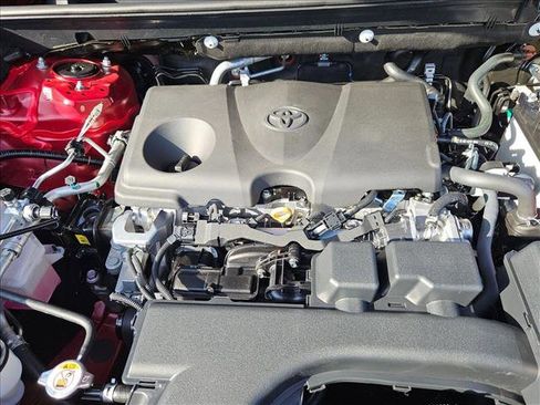 New 2025 Toyota RAV4 XLE image 15