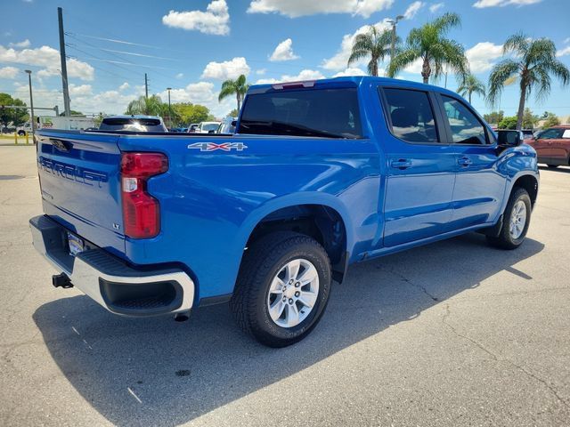 Used 2023 Chevrolet Silverado 1500 LT AWD/4WD image 4
