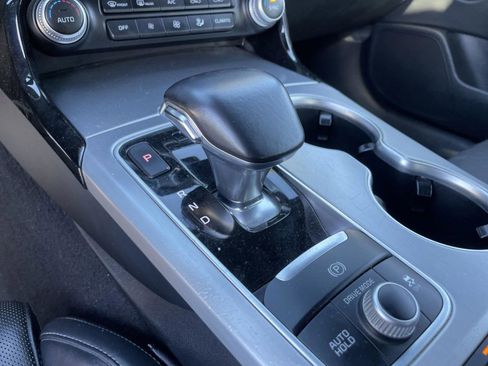 Used 2019 Kia Stinger GT2 image 14