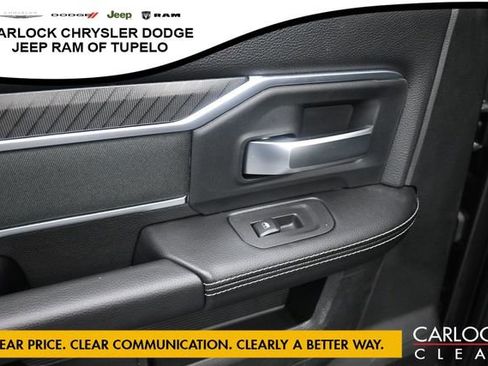 New 2026 RAM 2500 Big Horn AWD/4WD image 28