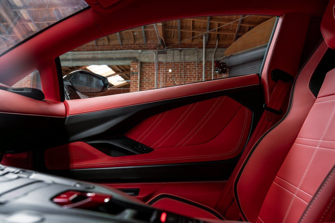 Used 2022 Lamborghini Aventador Countach AWD/4WD image 18