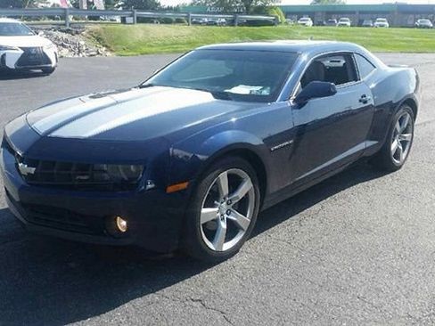 Used 2010 Chevrolet Camaro LT w/ RS Package RWD image 10
