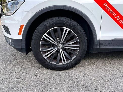 Used 2019 Volkswagen Tiguan SEL image 8