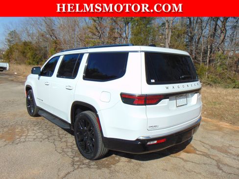 Certified 2025 Jeep Wagoneer 4DR 4WD image 7