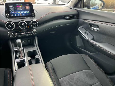 Certified 2025 Nissan Sentra SR image 15