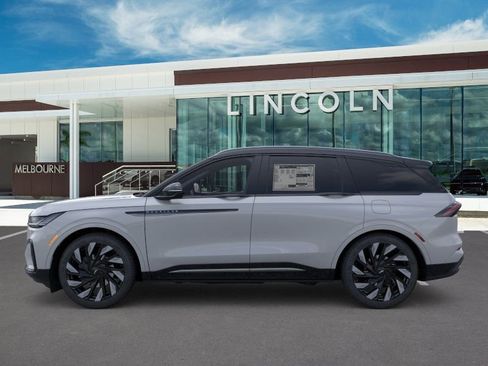 New 2026 Lincoln Nautilus Reserve AWD/4WD image 3