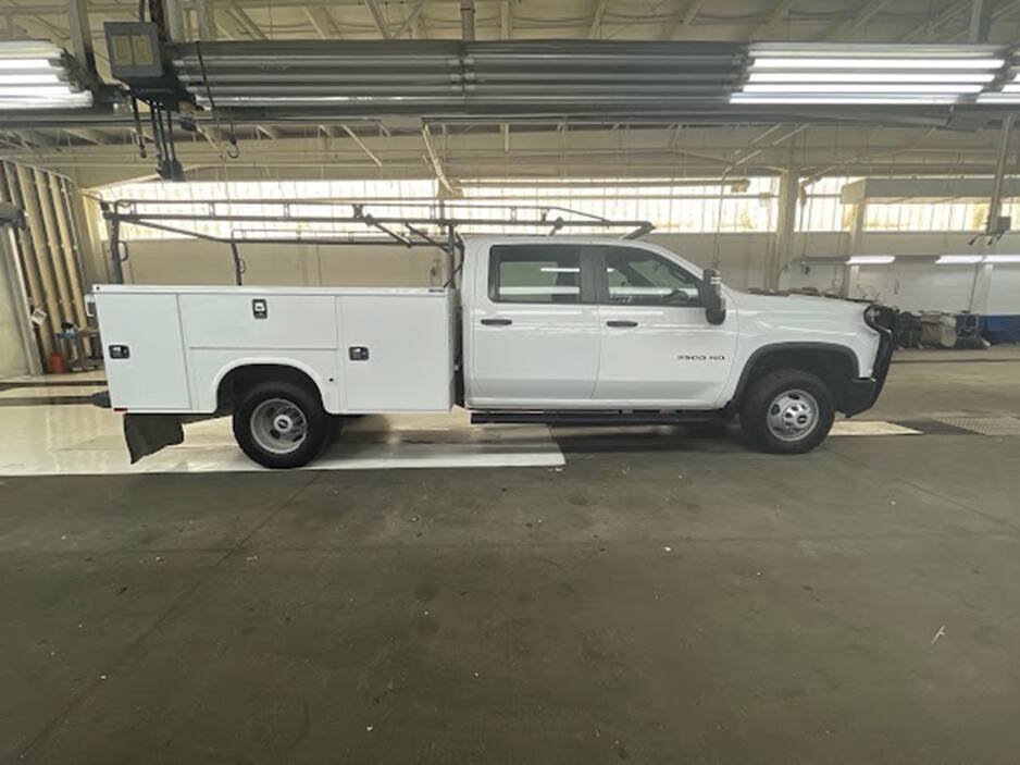 Used 2022 Chevrolet Silverado 3500 W/T w/ WT Fleet Convenience Package AWD/4WD image 12