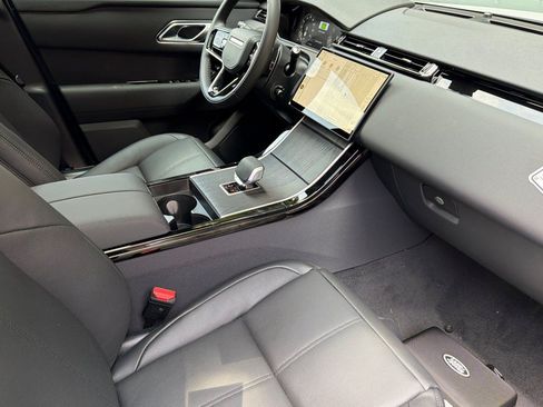 New 2026 Land Rover Range Rover Velar S AWD/4WD image 21