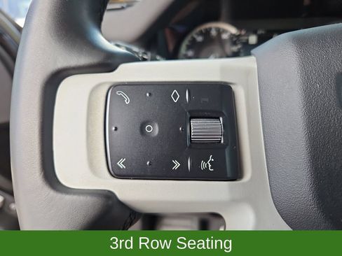 Used 2023 Land Rover Defender 110 X-Dynamic SE AWD/4WD image 11