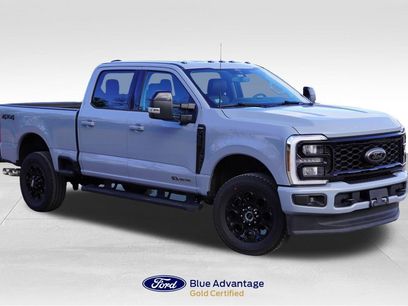 Certified 2025 Ford F350 Lariat w/ Black Appearance Package