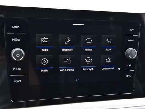 New 2026 Volkswagen Taos SE AWD/4WD image 13