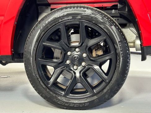 Used 2022 RAM 1500 Laramie AWD/4WD image 37