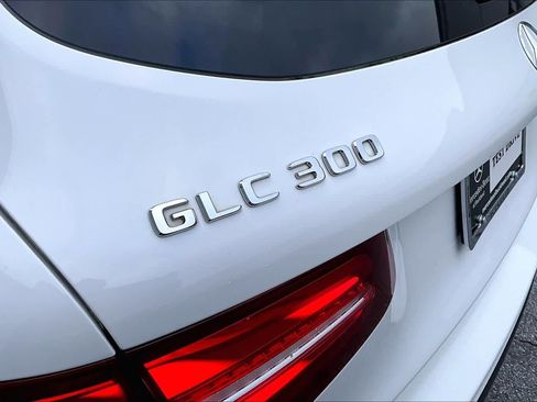 Used 2017 Mercedes-Benz GLC 300 image 29