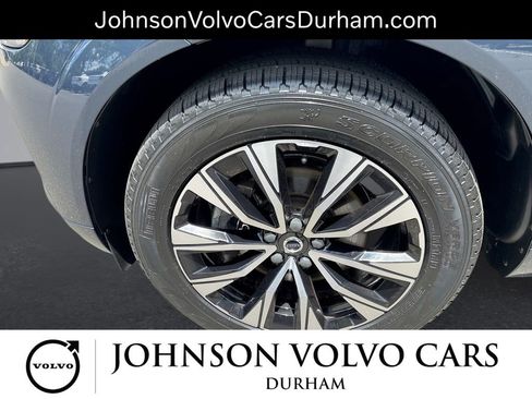 Used 2023 Volvo XC60 B5 Core w/ Climate Package AWD/4WD image 19