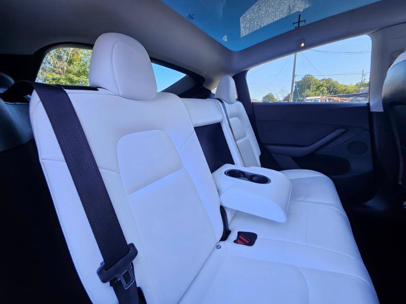 Used 2023 Tesla Model Y Long Range AWD/4WD image 68